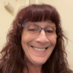 Meet your Posher, Lauralee